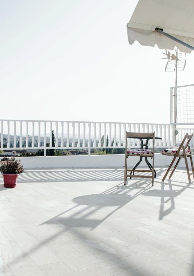 Top Floor Studio With Endless View Lägenhet Aten Exteriör bild